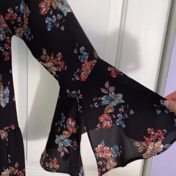 Altar’d State Flare Sleeve Top - Picture 2 of 5